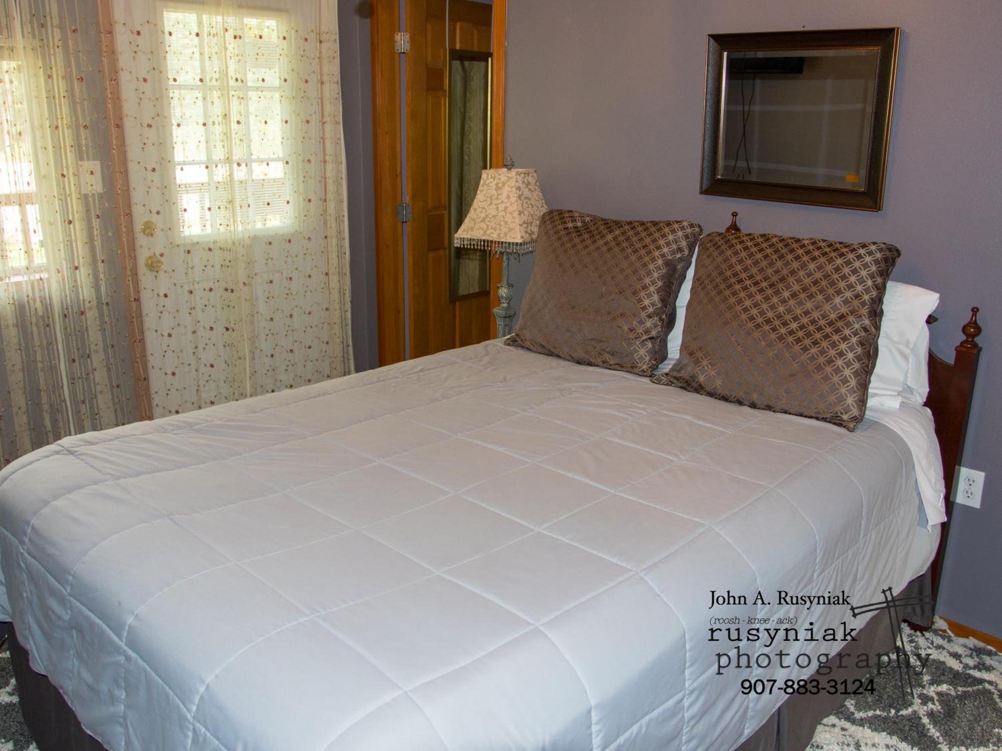A Hyde Away Inn B&B Tok Exteriör bild
