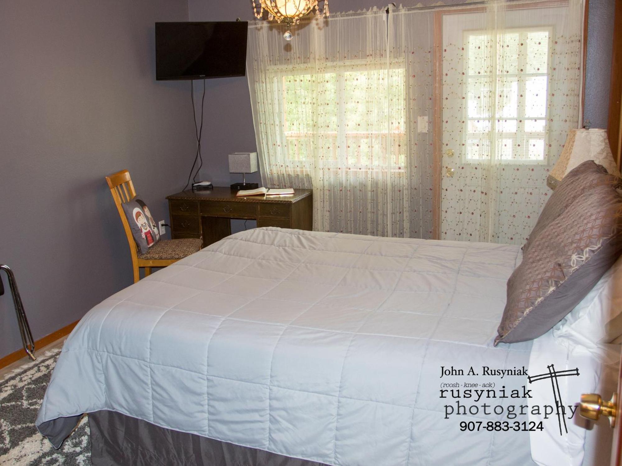 A Hyde Away Inn B&B Tok Exteriör bild